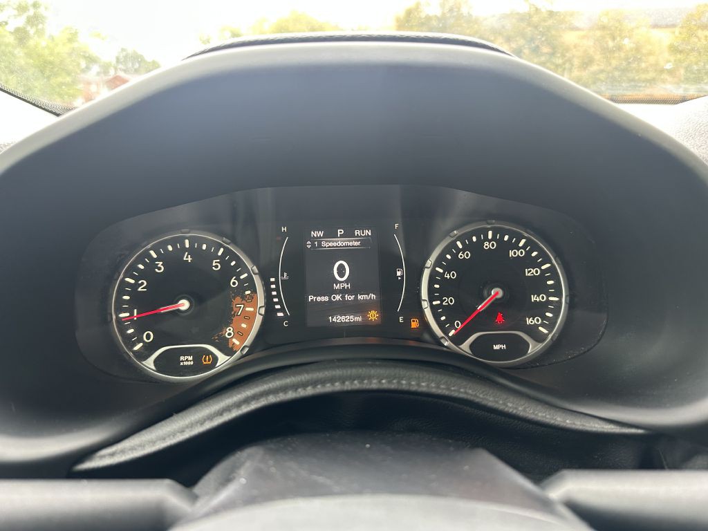 2016 Jeep Renegade Image 14