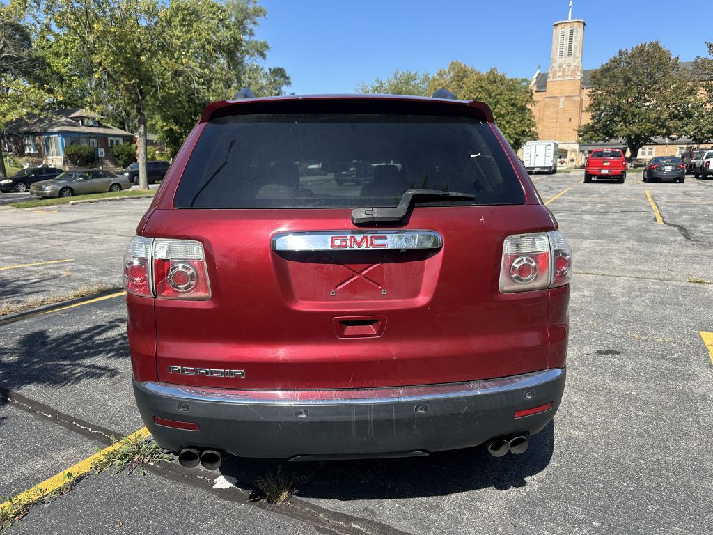 2010 GMC Acadia Image 5