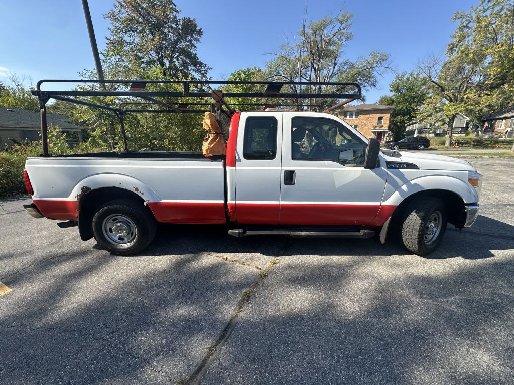 2014 Ford F-250 Image 3