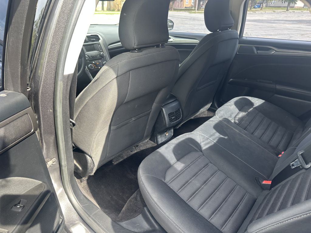 2018 Ford Fusion Image 10