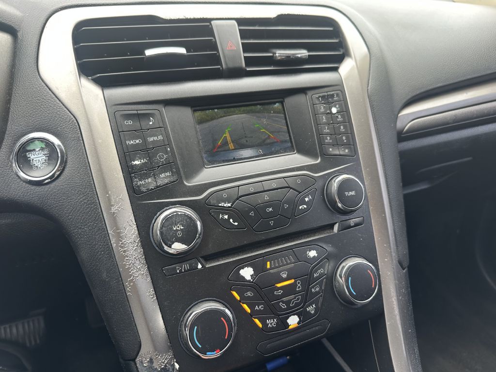 2018 Ford Fusion Image 16