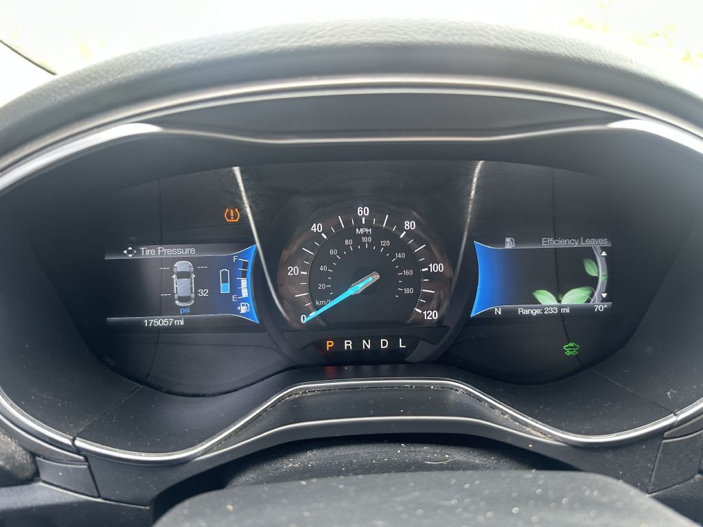 2018 Ford Fusion Image 17