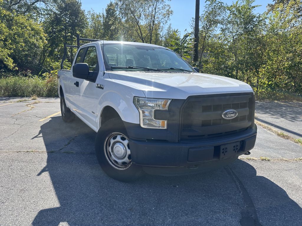 2015 Ford F-150 Image 2