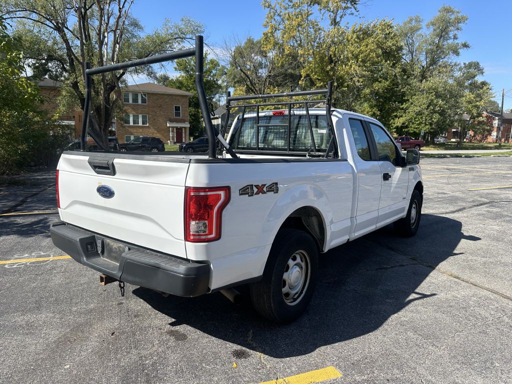2015 Ford F-150 Image 4