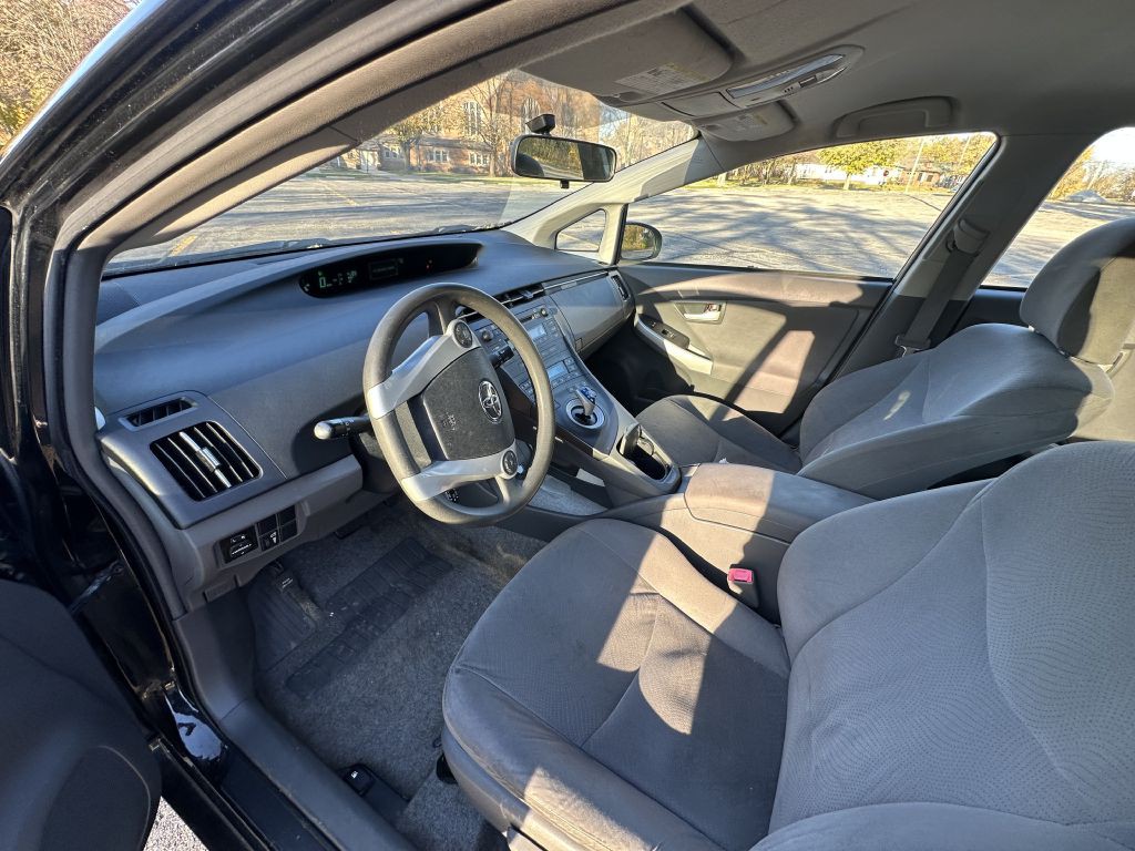 2014 Toyota Prius Image 8