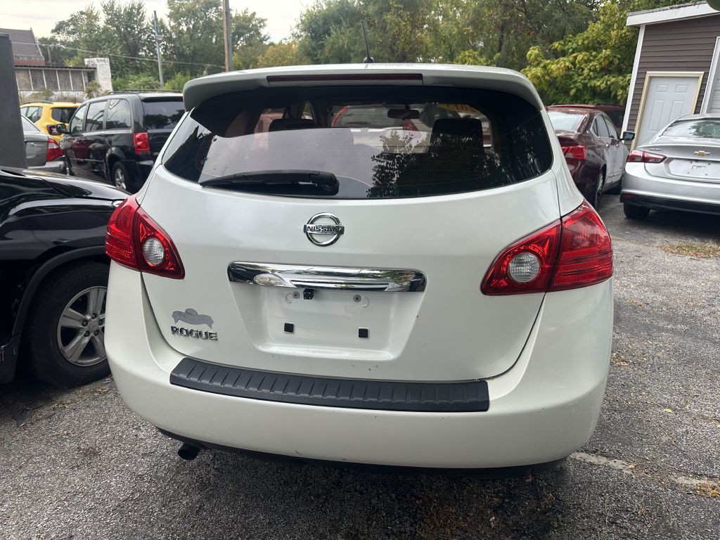 2013 Nissan Rogue Image 4