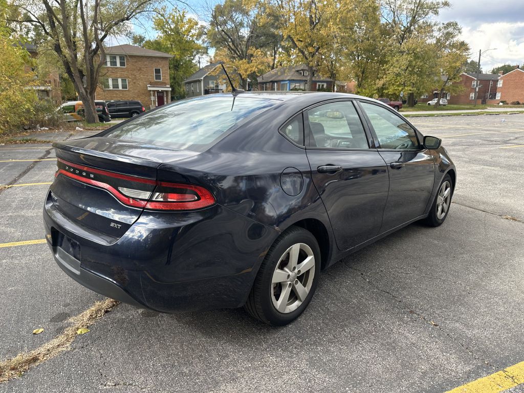 2015 Dodge Dart Image 3