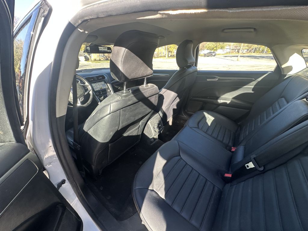 2018 Ford Fusion Image 9