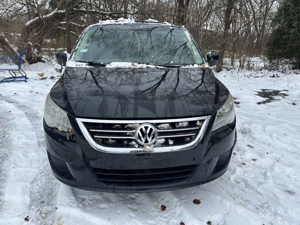 2009 Volkswagen Routan Image 9