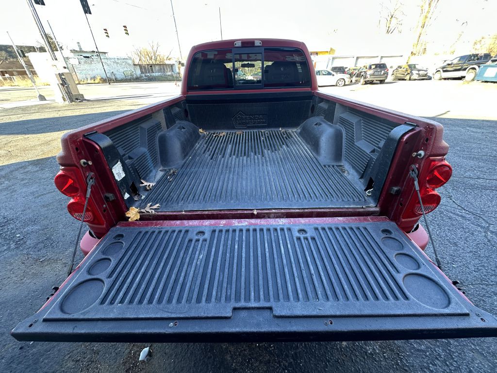 2006 Dodge Dakota Image 11