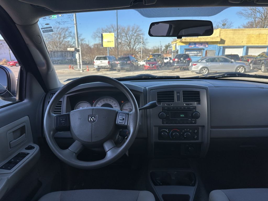 2006 Dodge Dakota Image 14