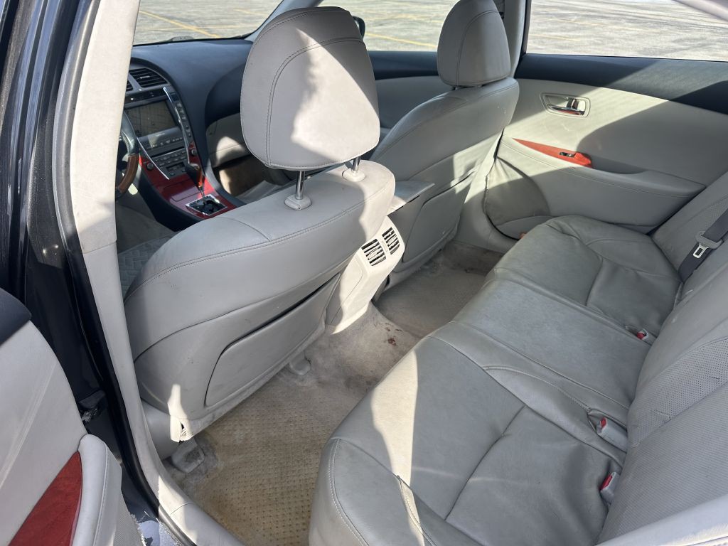 2008 Lexus ES Image 11