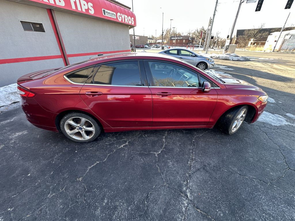 2015 Ford Fusion Image 3
