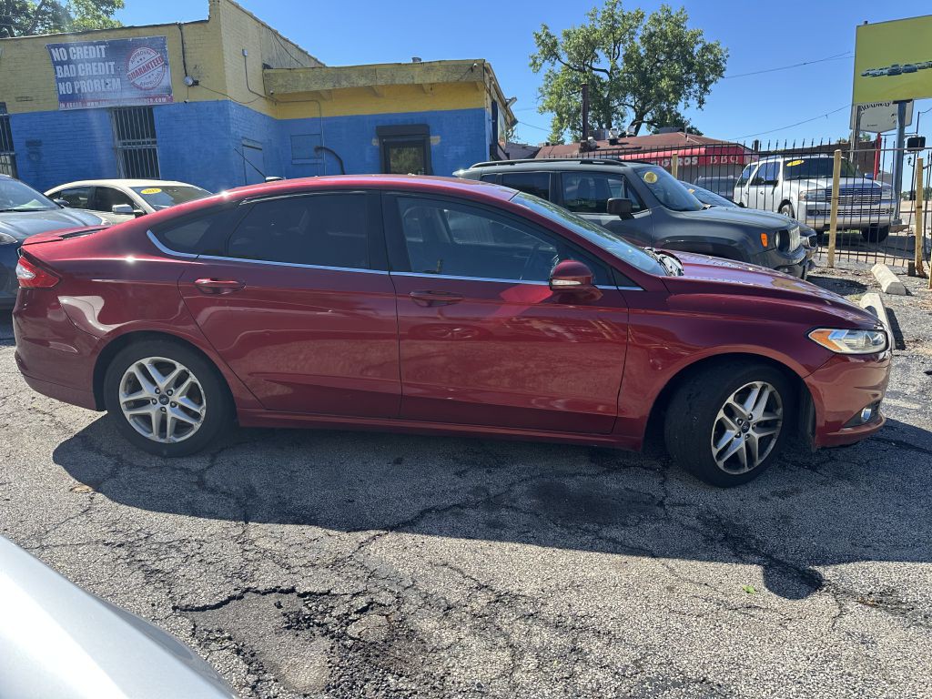2015 Ford Fusion Image 2