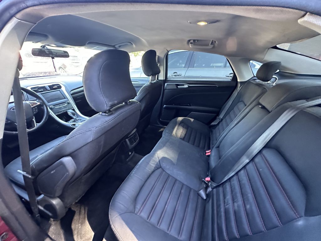 2015 Ford Fusion Image 11