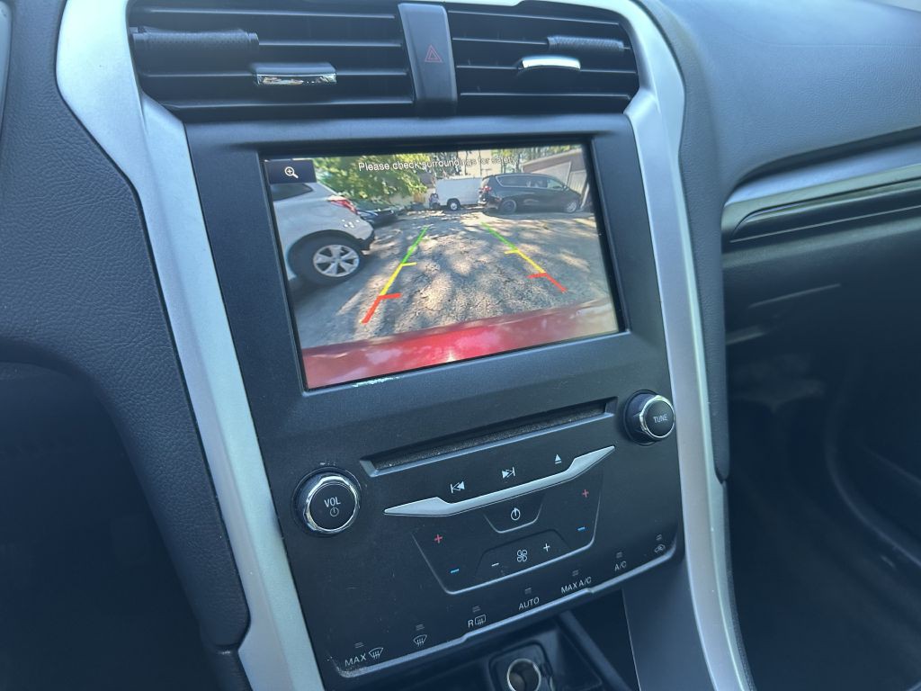 2015 Ford Fusion Image 15