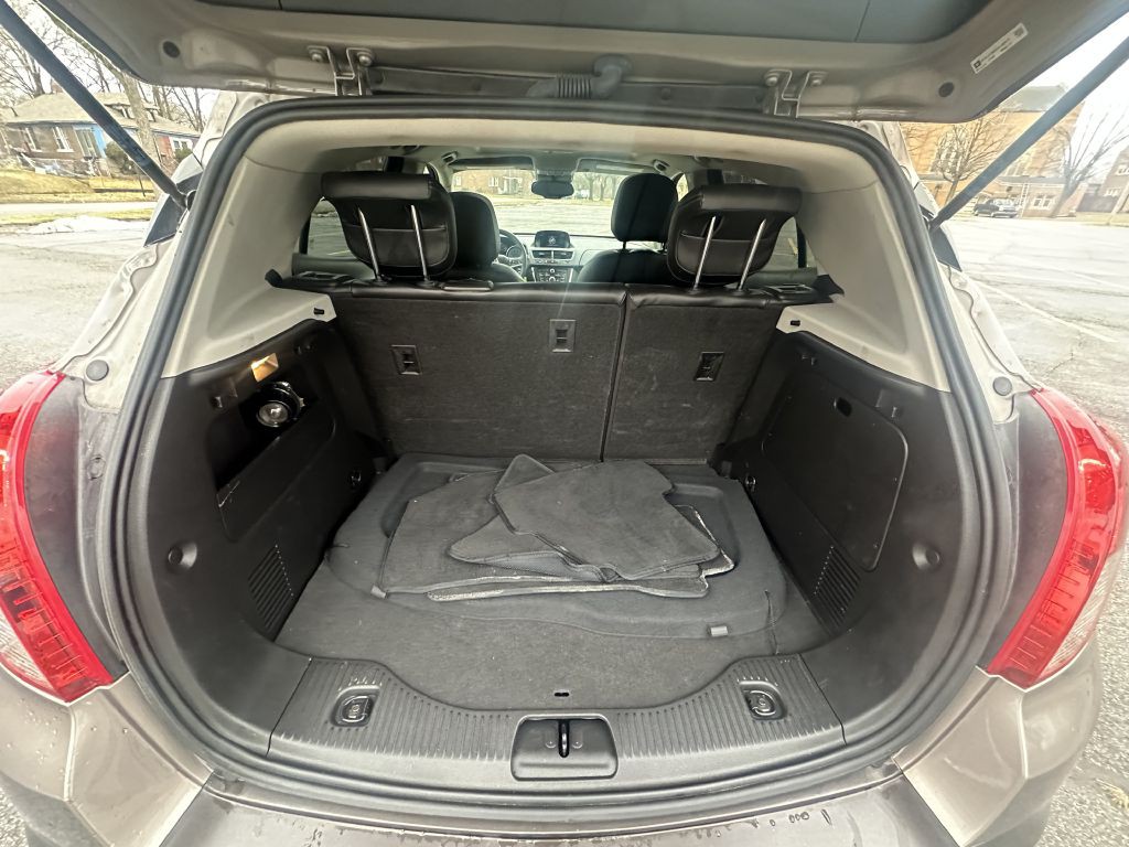 2015 Buick Enclave Image 12