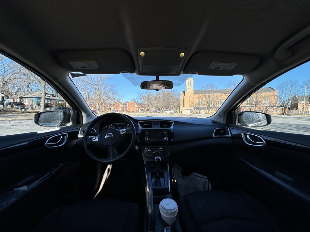 2018 Nissan Sentra Image 10