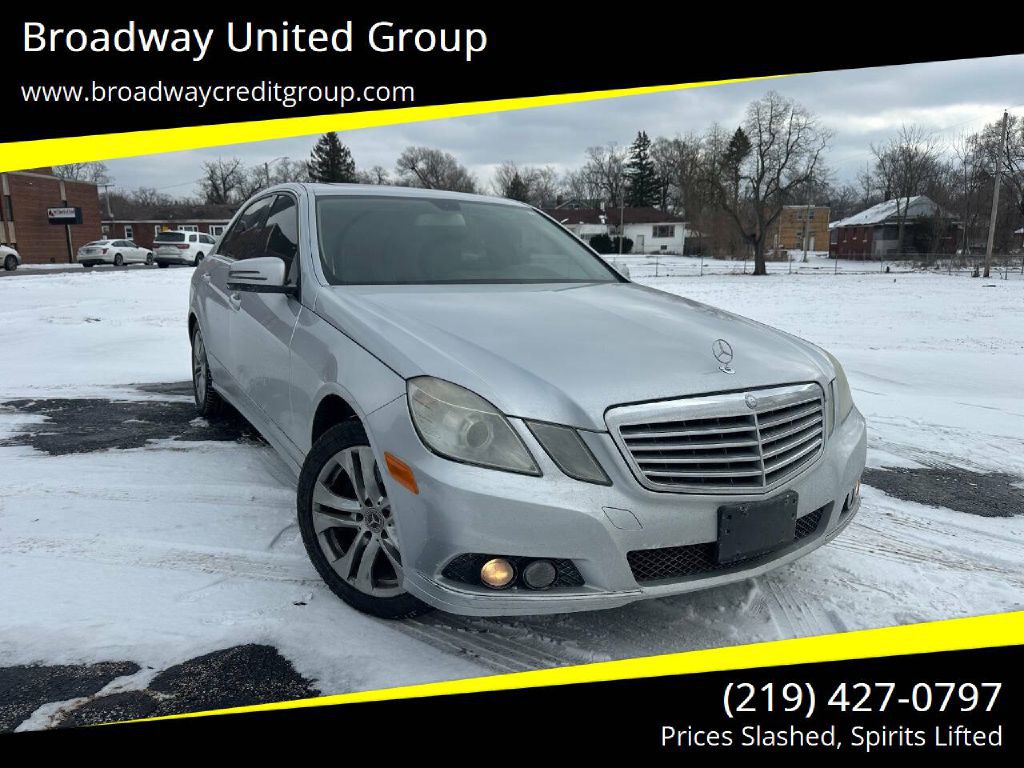 2010 Mercedes-Benz E-Class Image 1