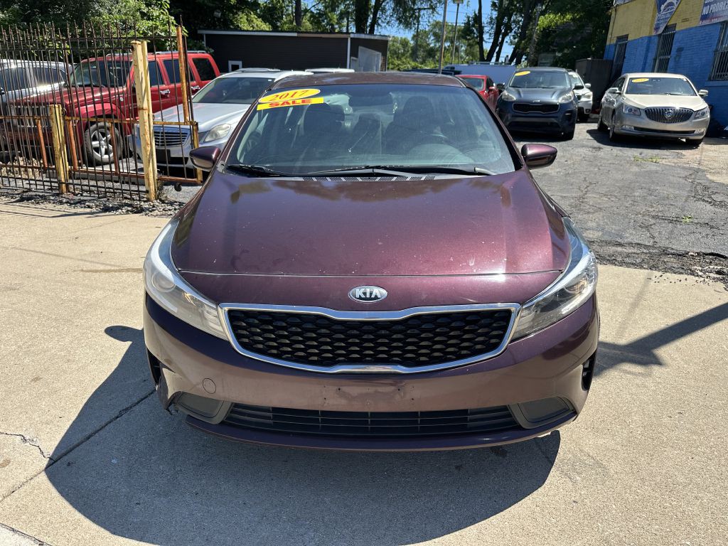 2017 Kia Forte Image 9