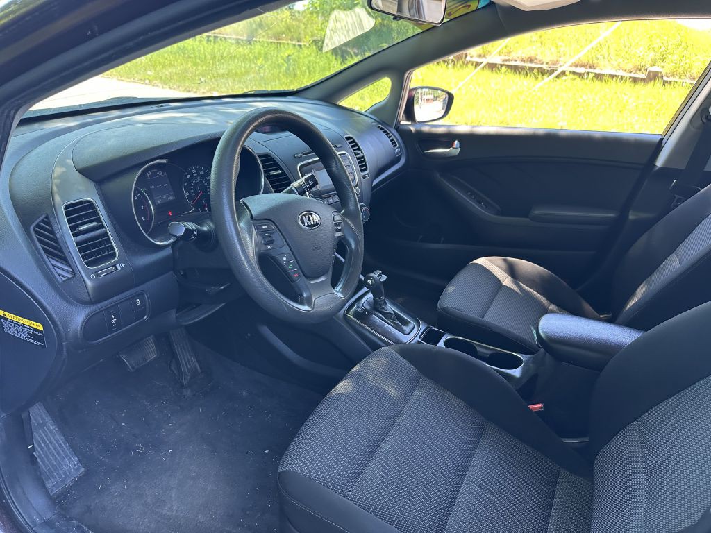 2017 Kia Forte Image 10