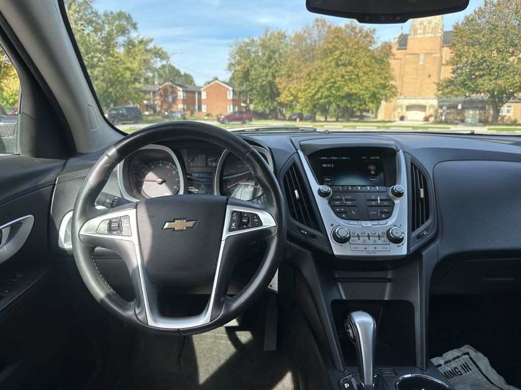 2015 Chevrolet Equinox Image 17