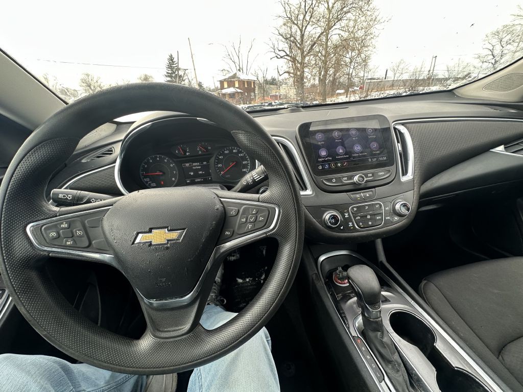2021 Chevrolet Malibu Image 13