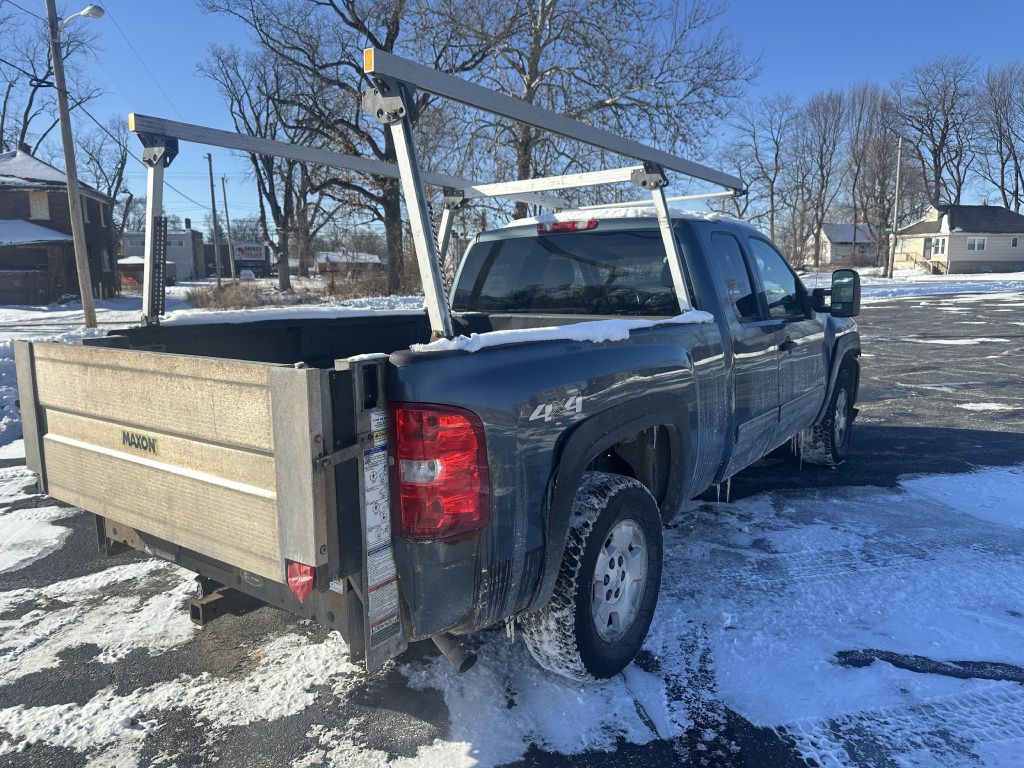 2013 Chevrolet Silverado 1500 Image 3