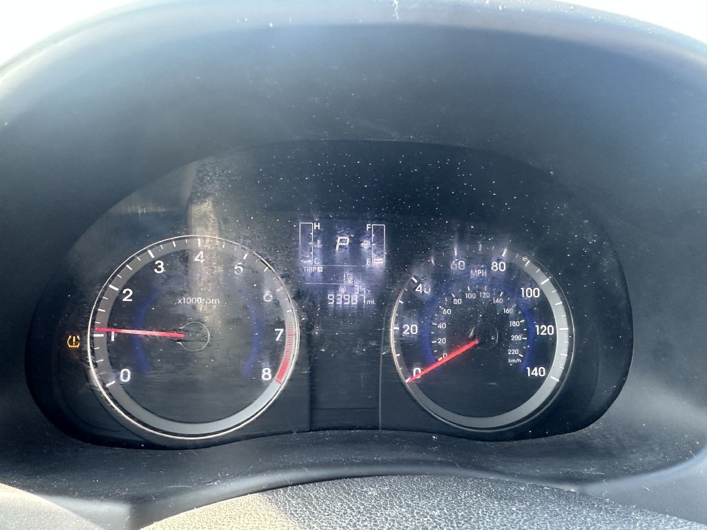 2017 Hyundai Accent Image 14