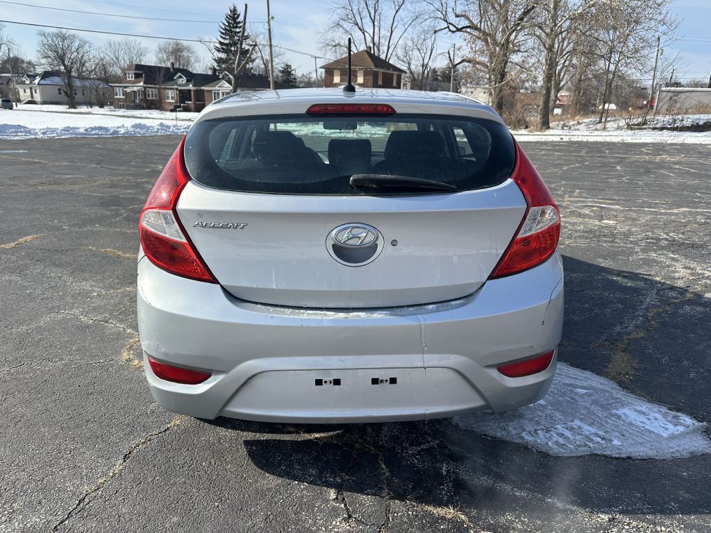 2017 Hyundai Accent Image 6