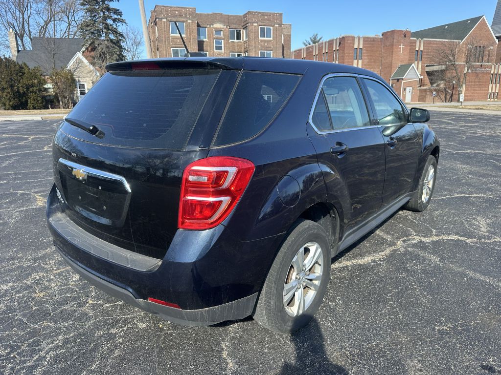 2017 Chevrolet Equinox Image 3