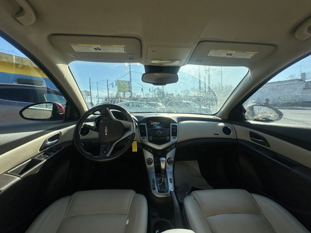 2013 Chevrolet Cruze Image 9