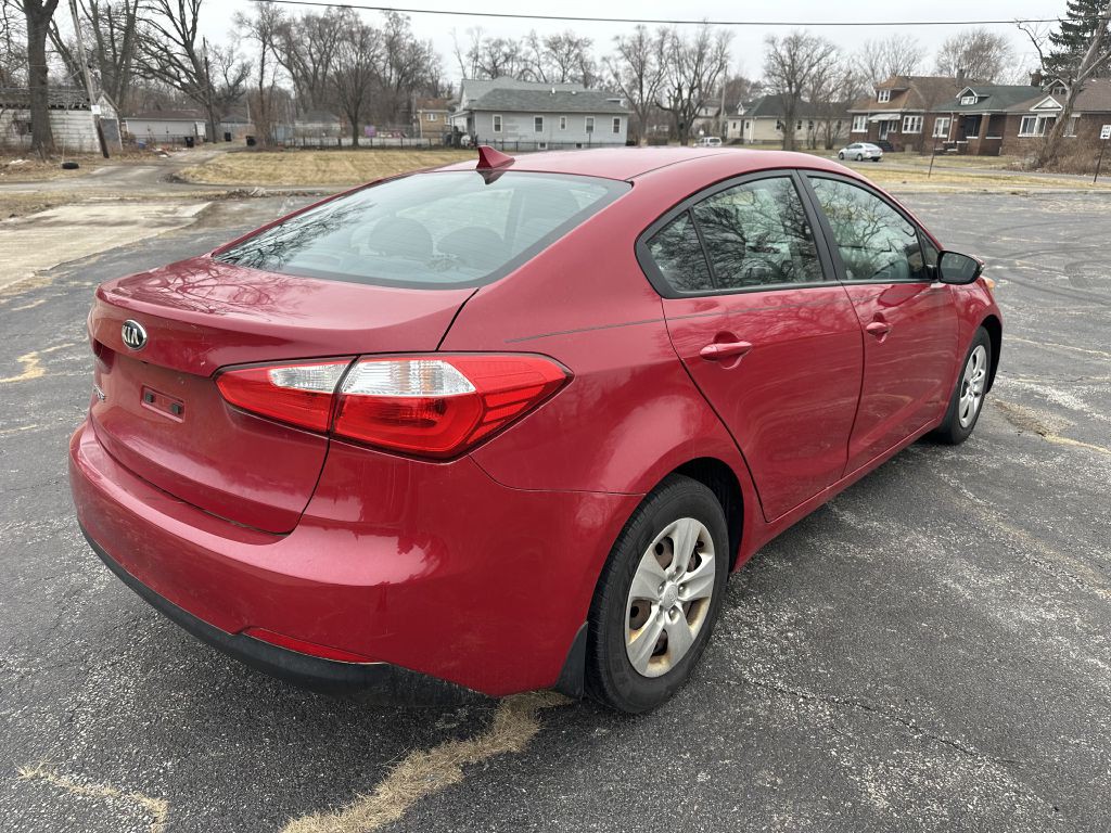 2016 Kia Forte Image 4