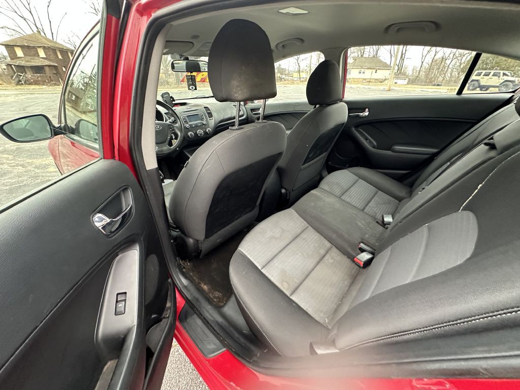 2016 Kia Forte Image 10