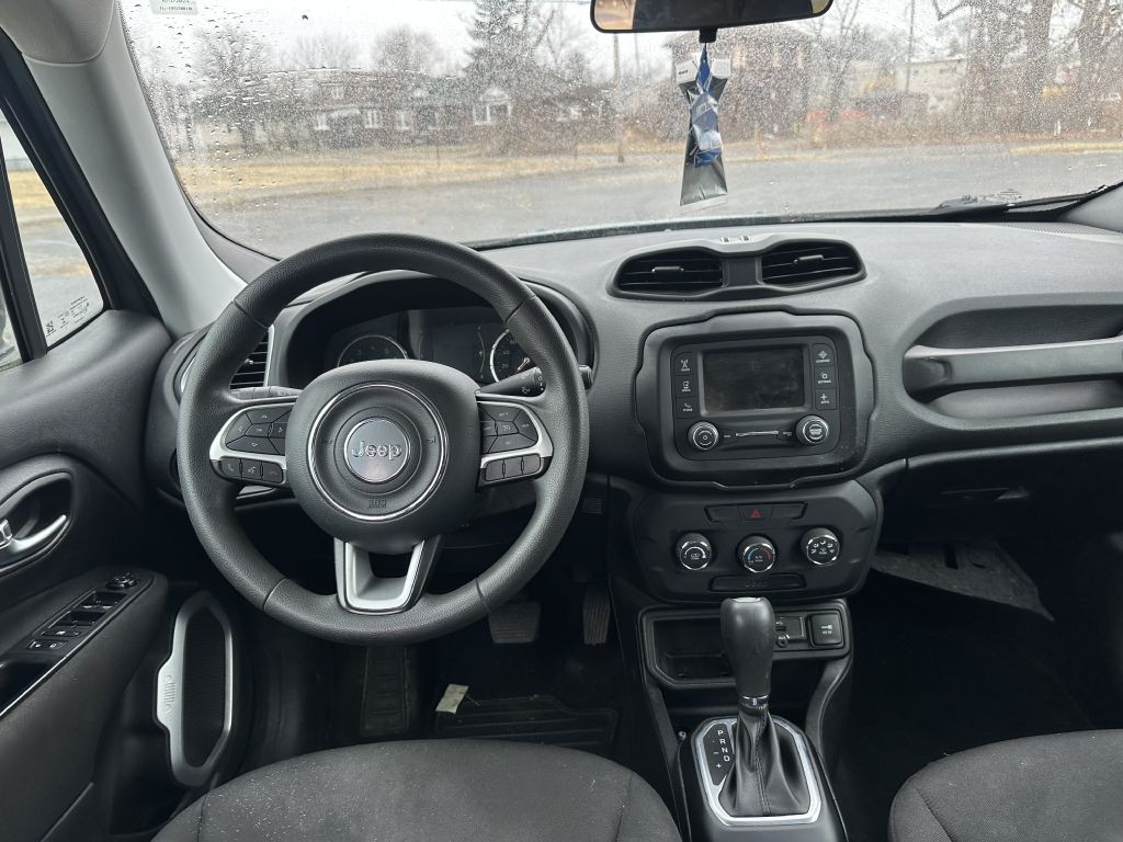 2018 Jeep Renegade Image 14