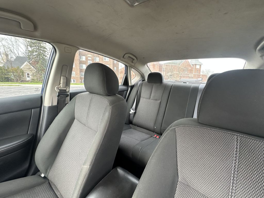 2018 Nissan Sentra Image 10