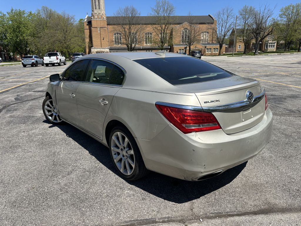 2015 Buick Lacrosse Image 5