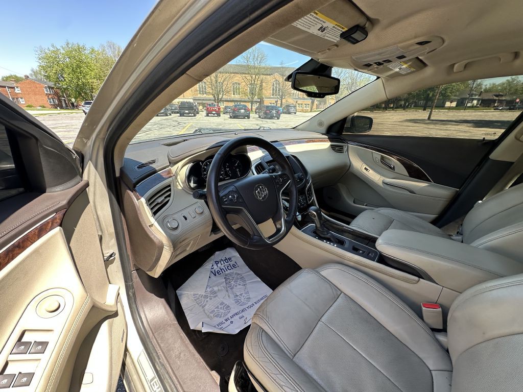 2015 Buick Lacrosse Image 8