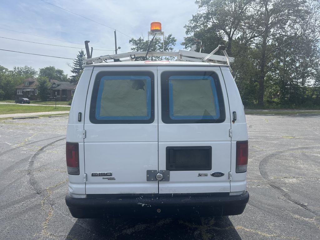 2013 Ford Econoline Image 3