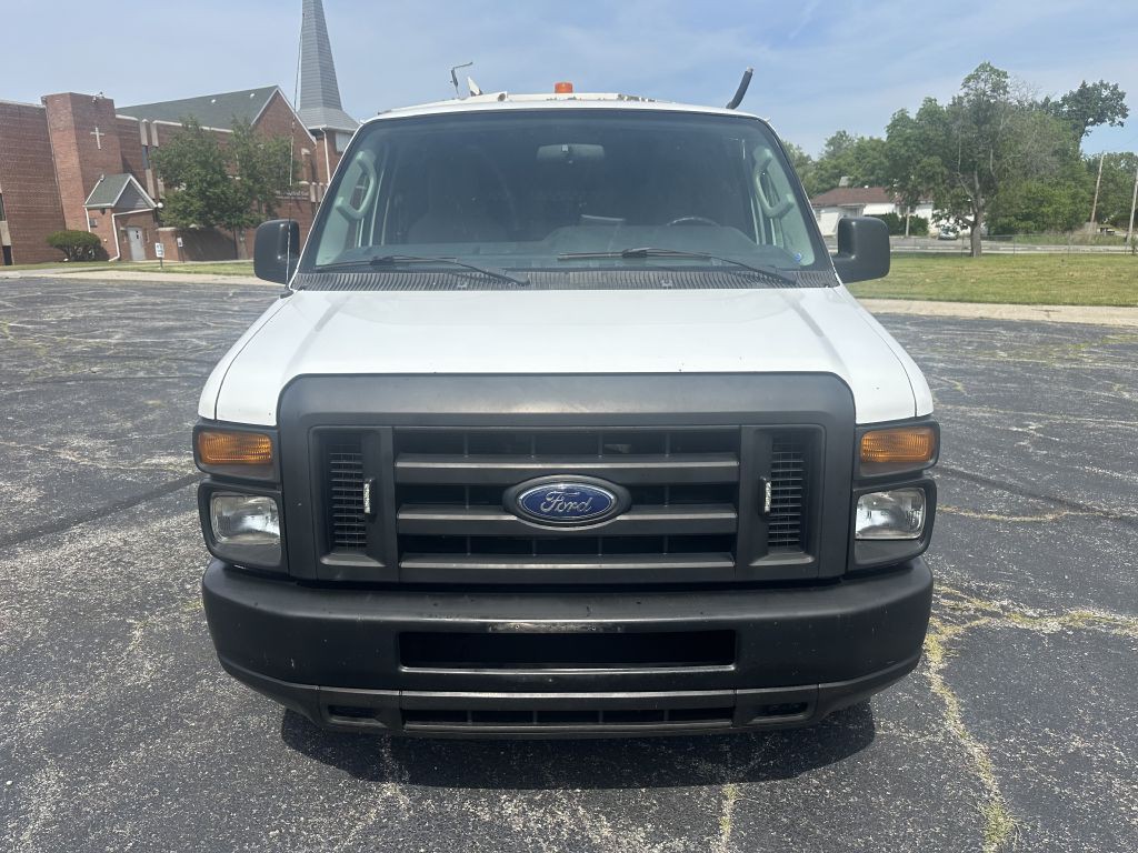 2013 Ford Econoline Image 6