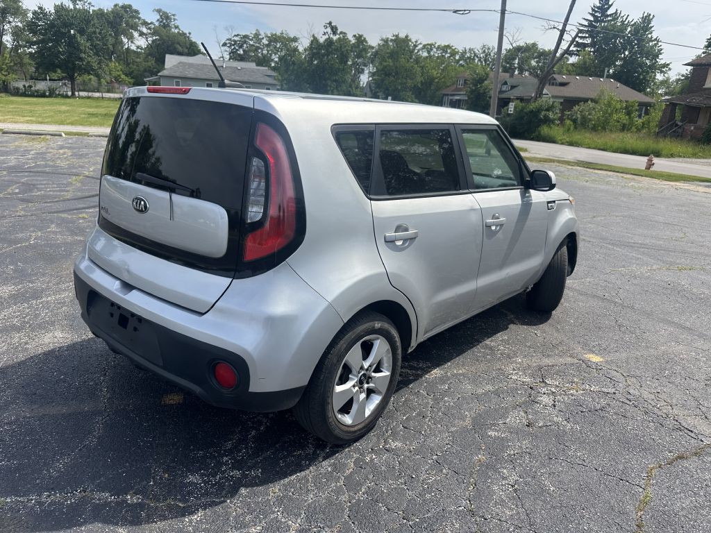 2018 Kia Soul Image 3