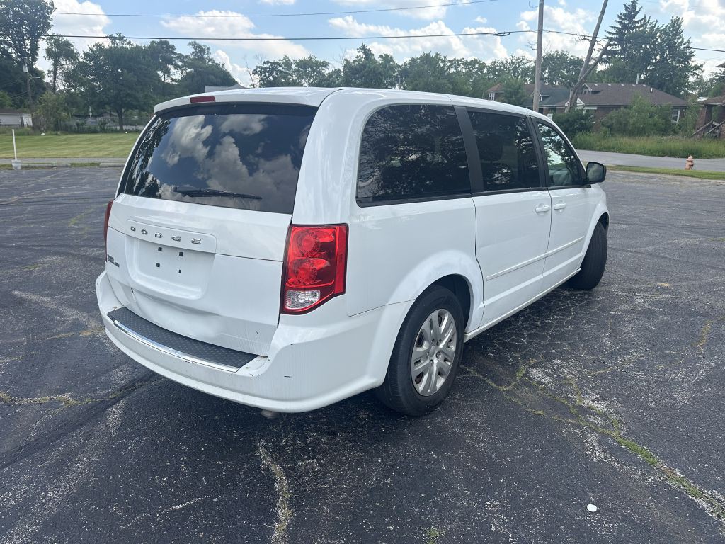 2016 Dodge Grand Caravan Image 2