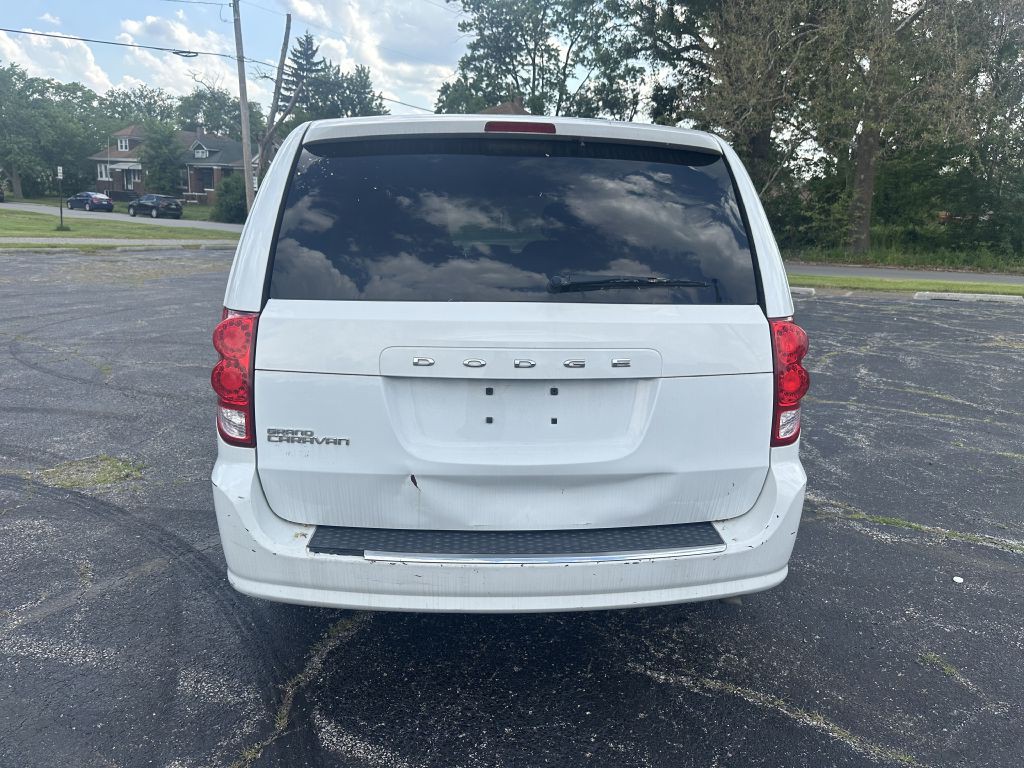 2016 Dodge Grand Caravan Image 3