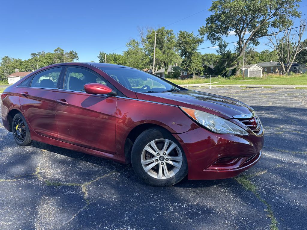 2014 Hyundai Sonata Image 3