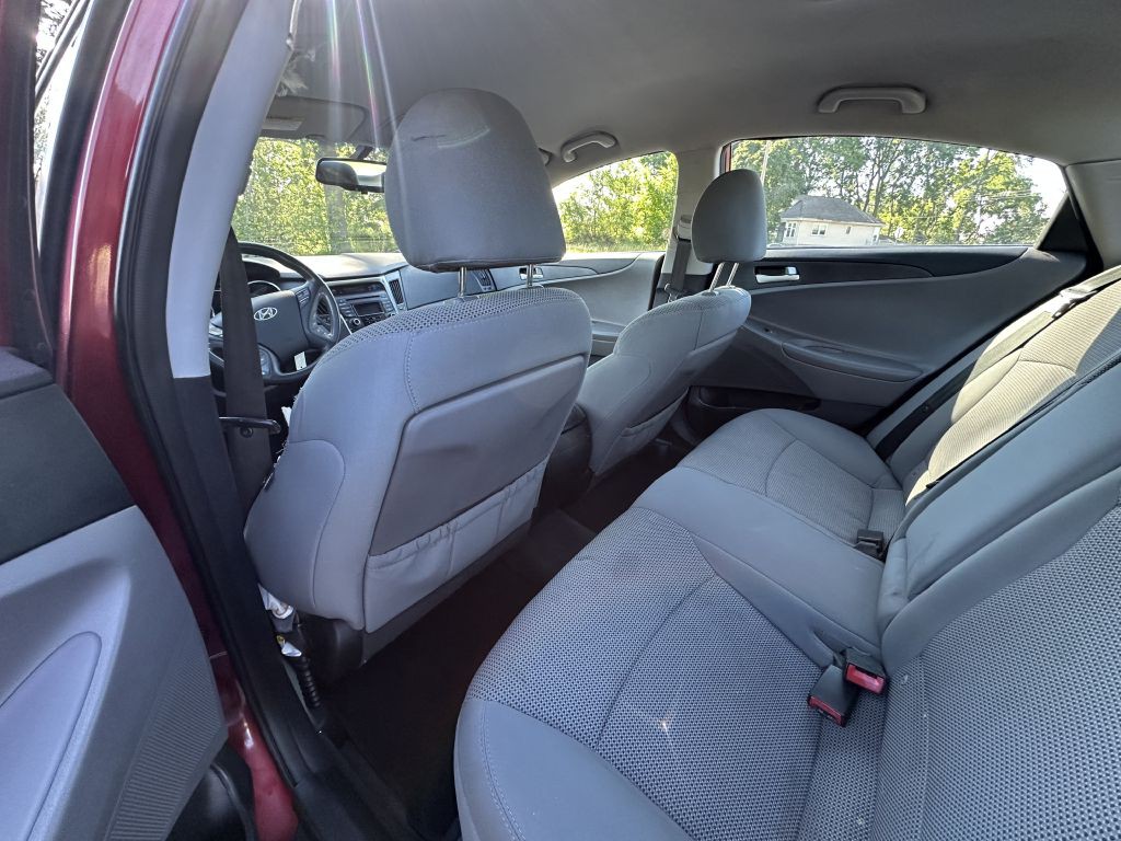 2014 Hyundai Sonata Image 12