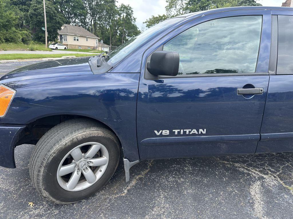 2012 Nissan Titan Image 9