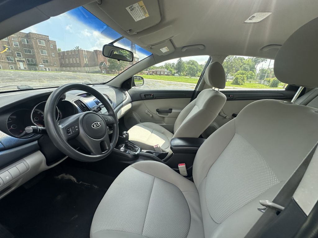 2011 Kia Forte Image 13