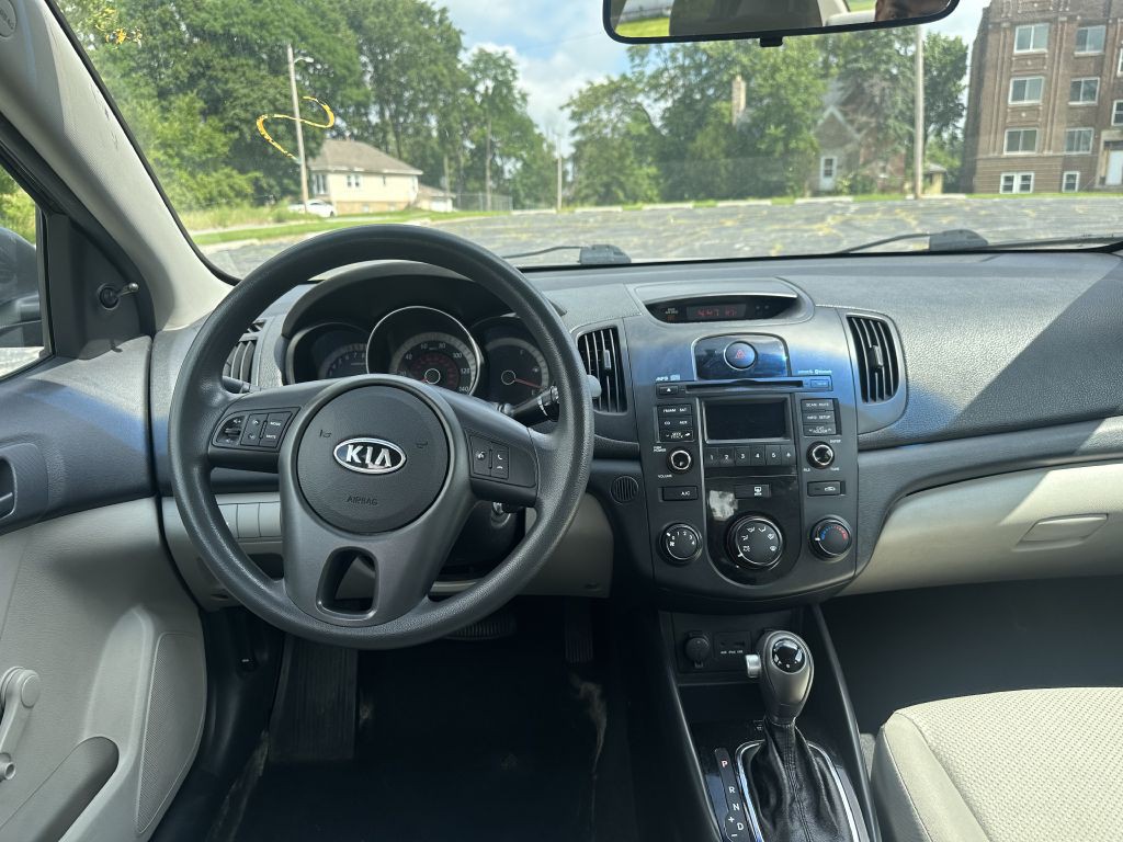 2011 Kia Forte Image 16