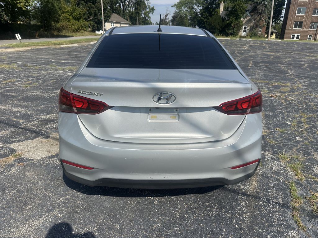 2020 Hyundai Accent Image 5