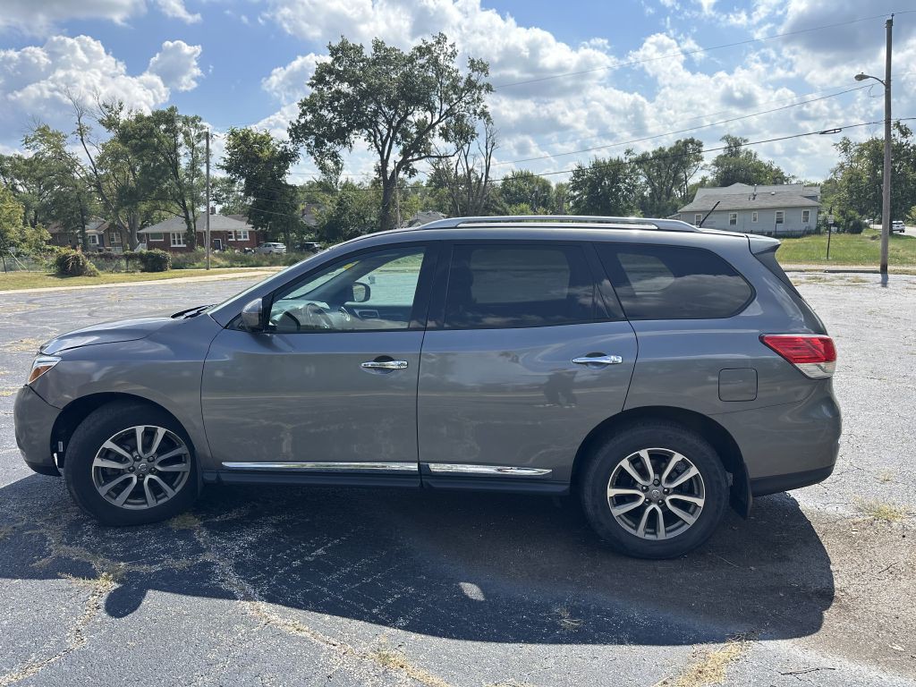 2015 Nissan Pathfinder Image 6